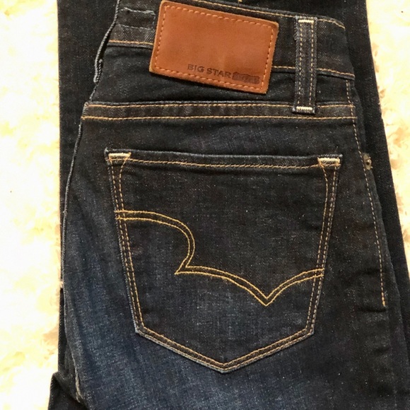 ᗷIᘜ ᔕTᗩᖇ ᒍᗴᗩᑎᔕ 👖 ᔕIᘔᗴ 24 ᗯOᖇᑎ Oᑎᑕᗴ! - Picture 2 of 7